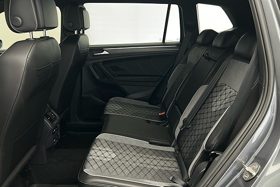 Volkswagen Tiguan Allspace 13 of 30