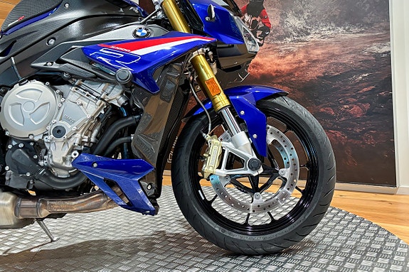 BMW S 1000 R |Akrapovic|Sport package|Dynamic|Endast 681 mil|SE SPEC 7 of 16