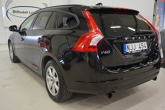 Volvo V60 5 of 18