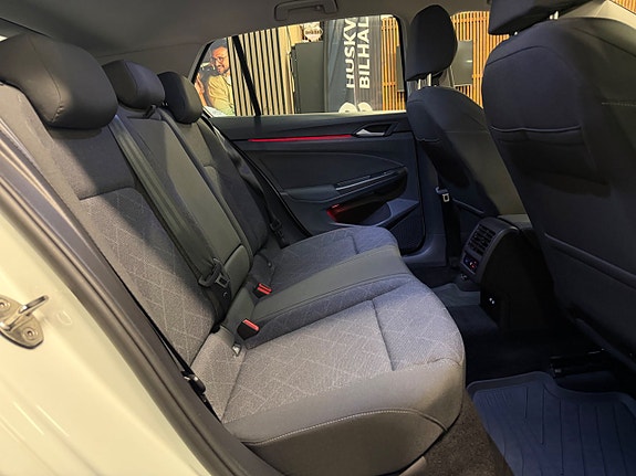 Volkswagen Golf I 11 of 29