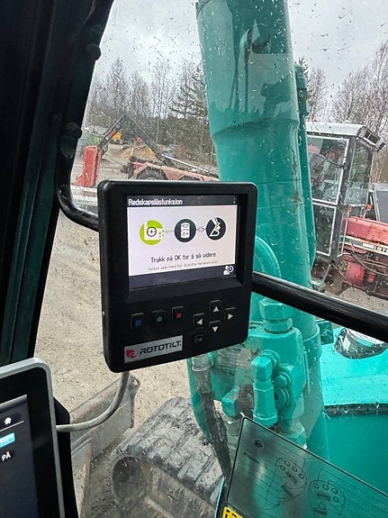 Kobelco SK75 SR-7 7 of 12