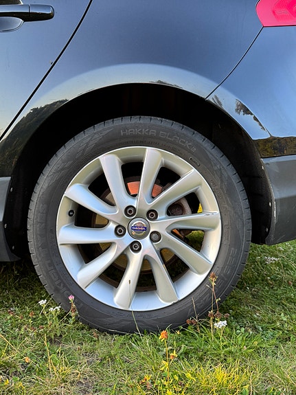 Volvo V40 Cross Country 11 of 18