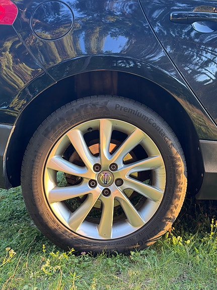 Volvo V40 Cross Country 10 of 18