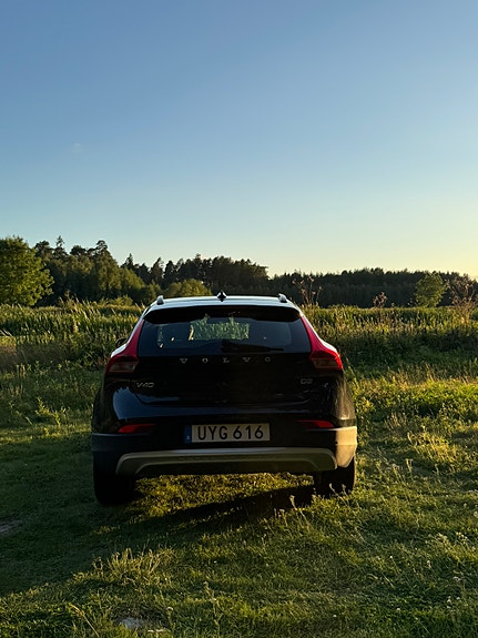 Volvo V40 Cross Country 6 of 18