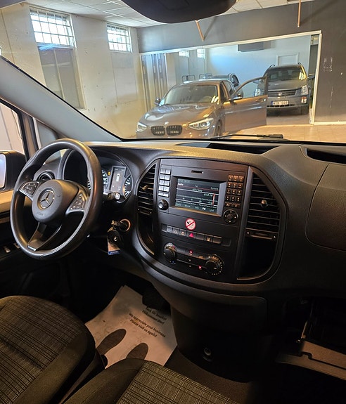 Mercedes-Benz Vito 114 7 of 11
