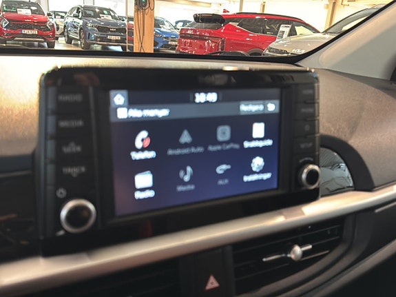 Kia Picanto 11 of 15
