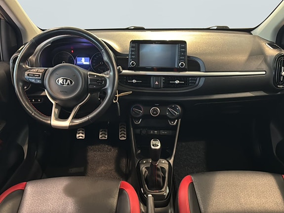 Kia Picanto 7 of 15
