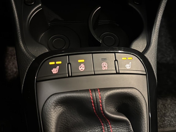 Kia Picanto 12 of 15
