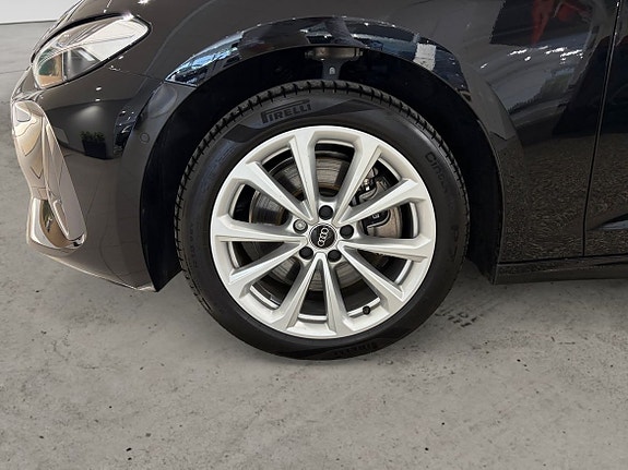 Audi A5 6 of 14