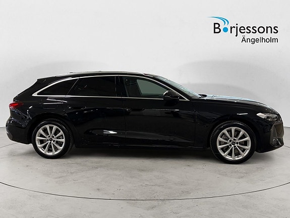 Audi A5 2 of 14