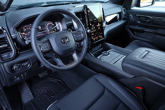 Dodge RAM 1500 13 of 29