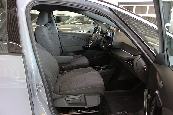 Volkswagen ID.3 6 of 18
