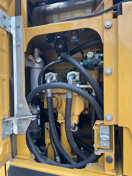 CAT 320E LLR 8 of 12