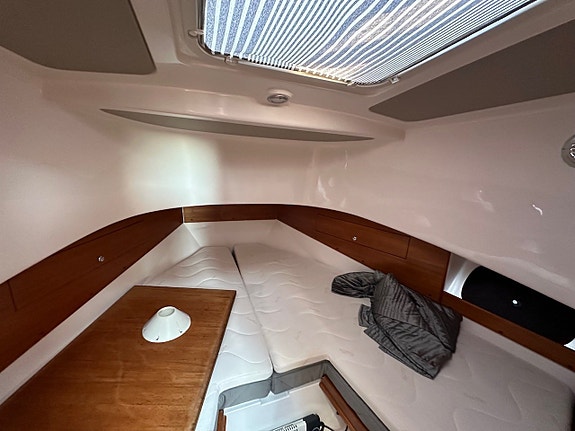 Sargo 31 Explorer, 2x D4-300 -19 full utr. 12 of 12
