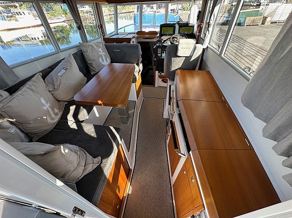 Sargo 31 Explorer, 2x D4-300 -19 full utr. 7 of 12