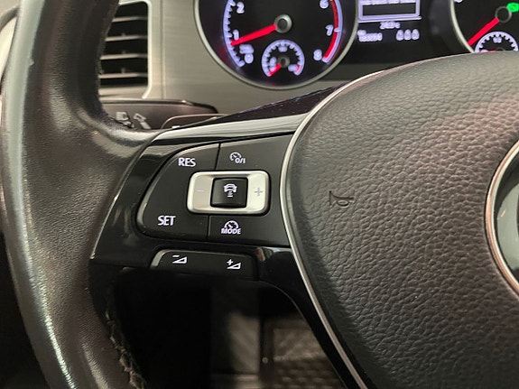 Volkswagen Golf I 17 of 19