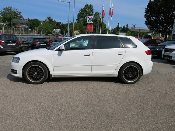Audi A3 2 of 23