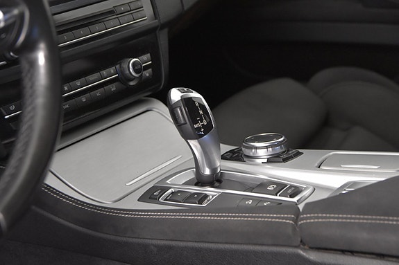 BMW 520d 15 of 24