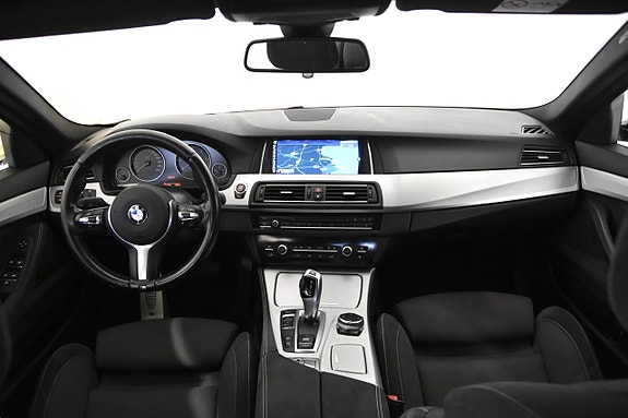 BMW 520d 13 of 24