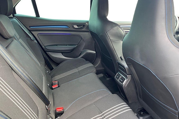 Renault Megane 19 of 27