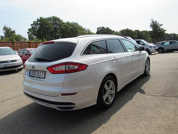Ford Mondeo 5 of 14