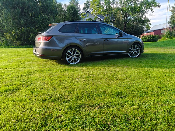 Seat Leon 4 of 7