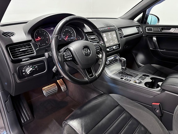 Volkswagen Touareg 15 of 30