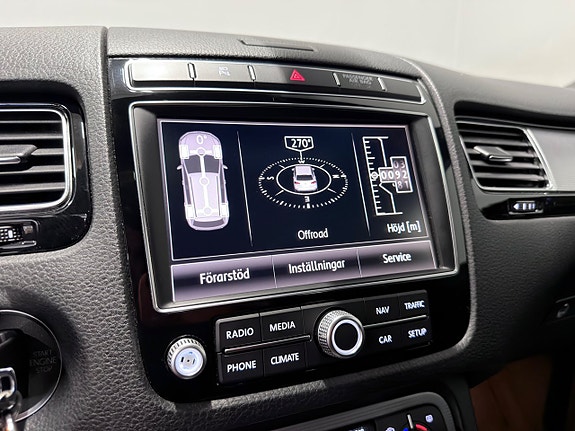 Volkswagen Touareg 17 of 30