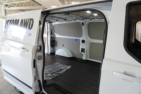 Ford Transit Custom 20 of 25