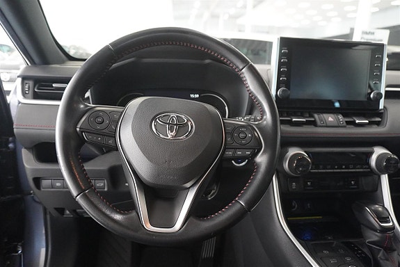 Toyota RAV4 9 of 9