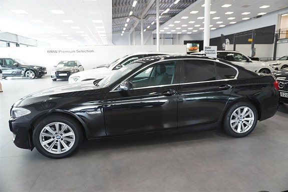 BMW 523i 4 of 9