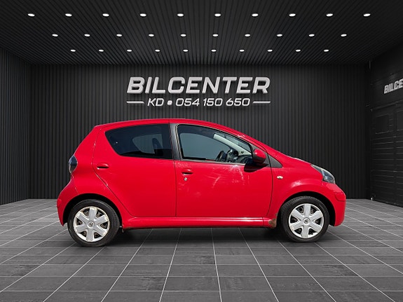 Toyota Aygo 5 of 17