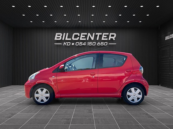 Toyota Aygo 4 of 17