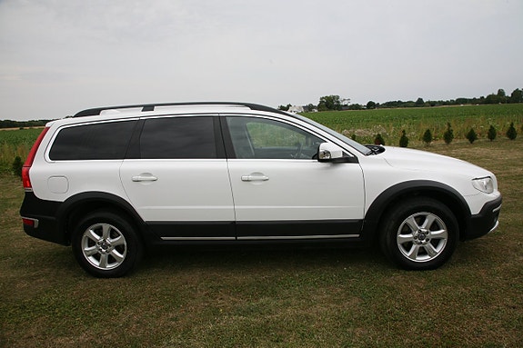 Volvo XC70 7 of 20