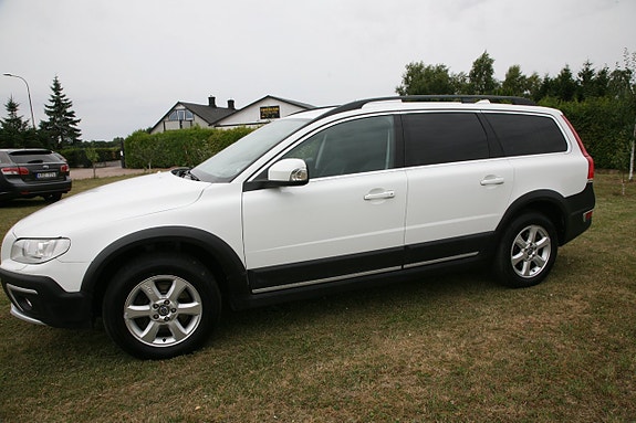 Volvo XC70 8 of 20