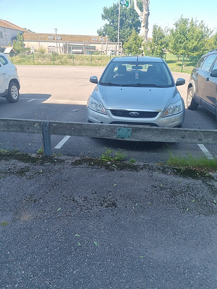 Ford Focus 3 of 9