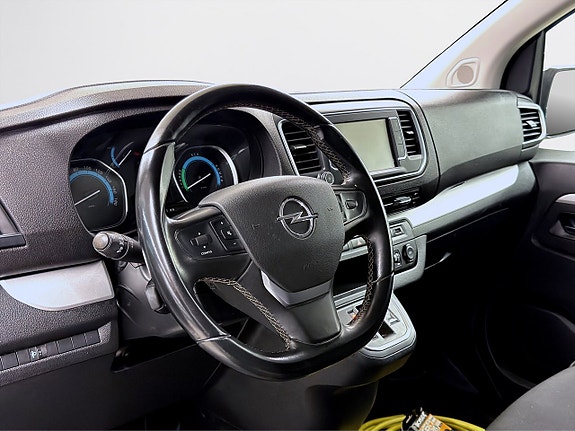 Opel Vivaro-e 10 of 15