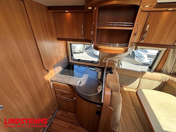Hymer T 698 CL Bianco-Line 131hk Queenbädd 7 of 16