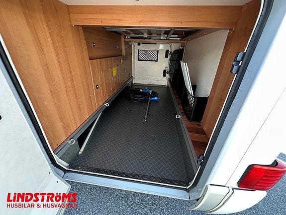 Hymer T 698 CL Bianco-Line 131hk Queenbädd 11 of 16