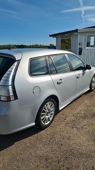 Saab 9-3 2 of 5