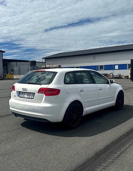 Audi A3 4 of 7