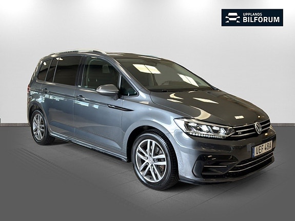 Volkswagen Touran 3 of 17