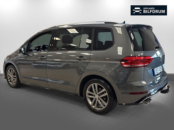 Volkswagen Touran 6 of 17