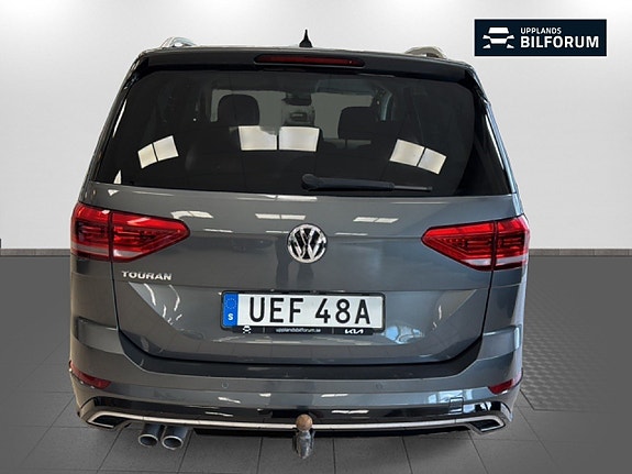Volkswagen Touran 5 of 17