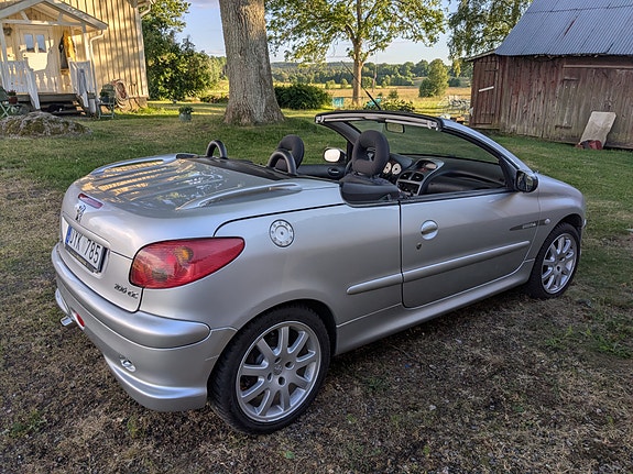 Peugeot 206 CC 2 of 14