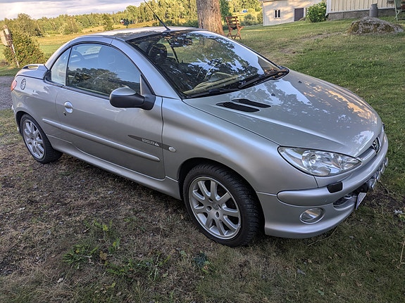Peugeot 206 CC 6 of 14