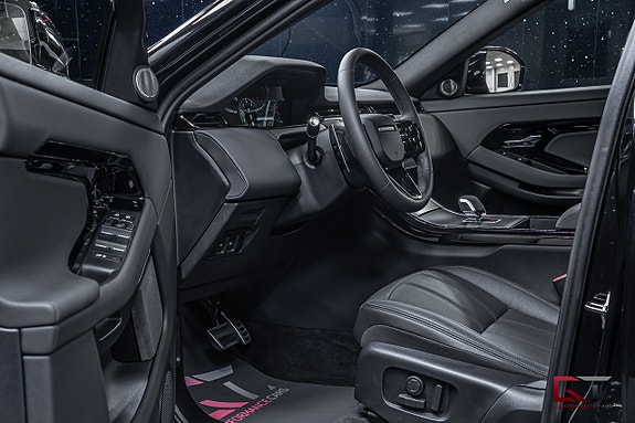 Land Rover Range Rover Evoque 9 of 21