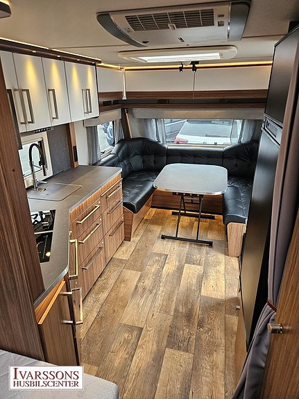 Polar 560 Customized / Dubbelbädd / Alde / AC / Boxmarkis 15 of 18
