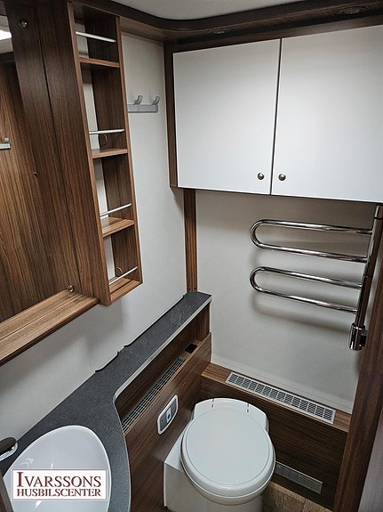 Polar 560 Customized / Dubbelbädd / Alde / AC / Boxmarkis 14 of 18