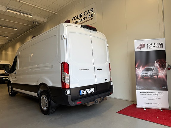 Ford Transit 7 of 25